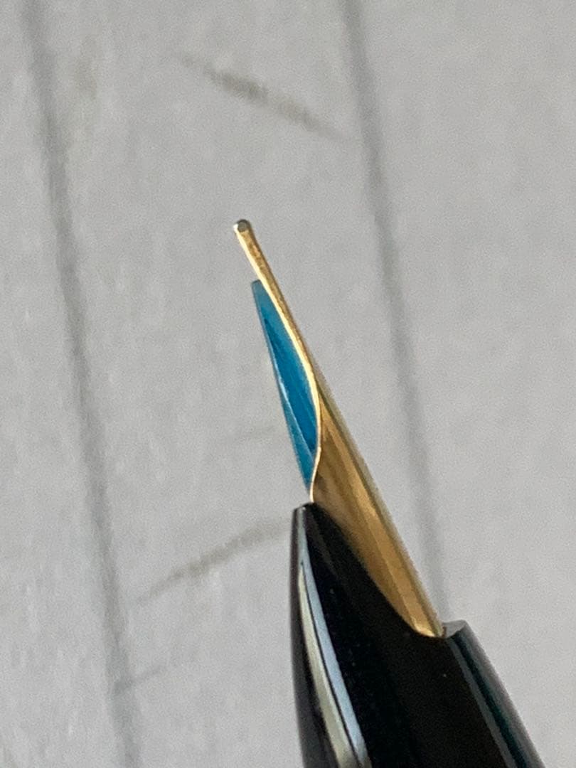 PLATINUM 万年筆 廃番 蝕刻軸 18Kペン先