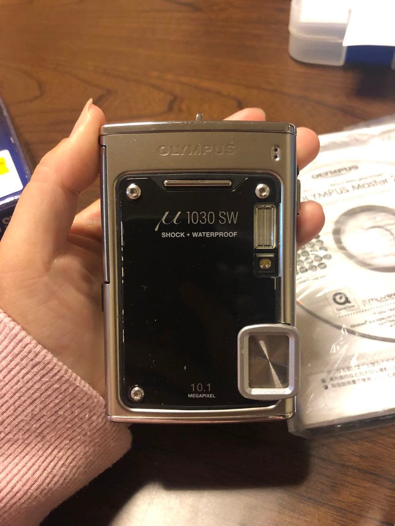 Olympus μ 1030 SW デジタルカメラ
