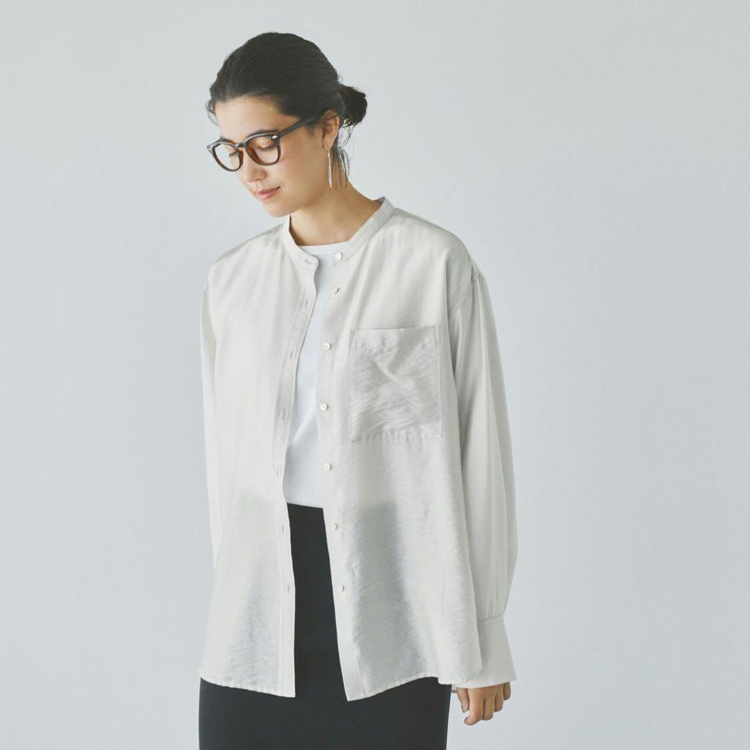 北欧暮らしの道具店 【24AW】とろんと光って揺れる シアーな羽織りブラウス