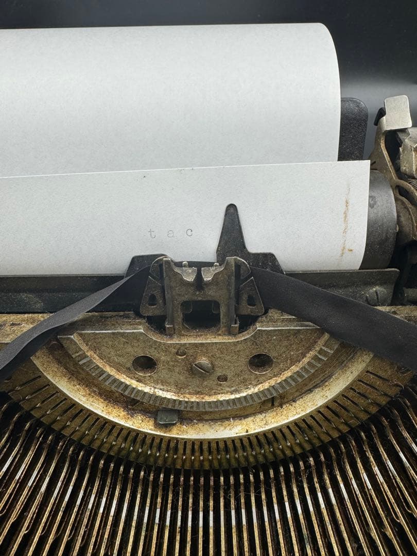 720アンティークタイプライター　アイアンタイプライター