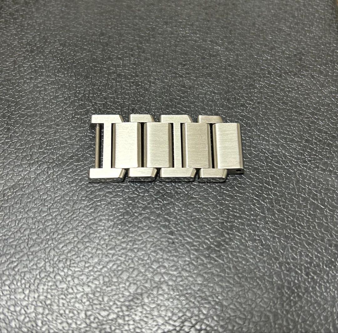 カルティエ　タンクフランセーズ　ブレスレット　コマ