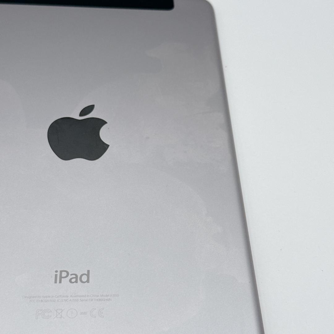 【良品】Apple iPad mini 4 16GB Wi-Fiモデル