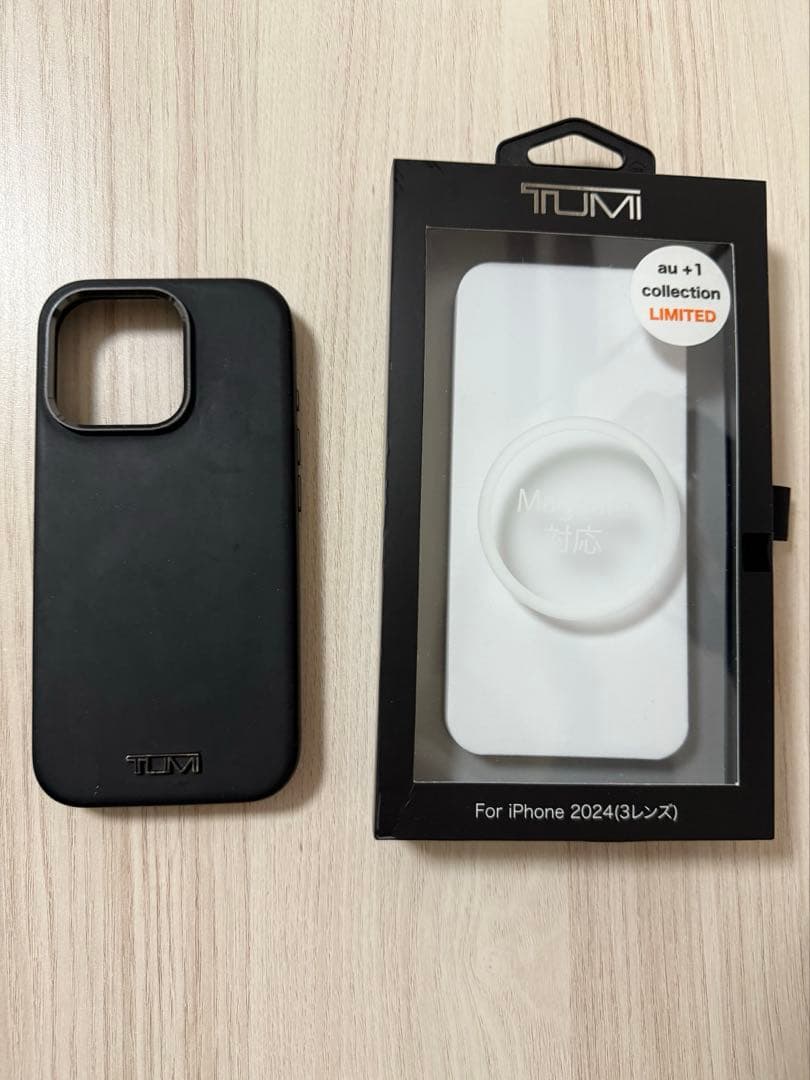 TUMI iPhone 16Pro用 ブラックケース