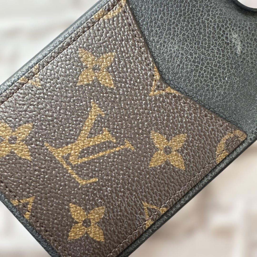 【ルイヴィトン】iPhone15ProMax iPhoneケース