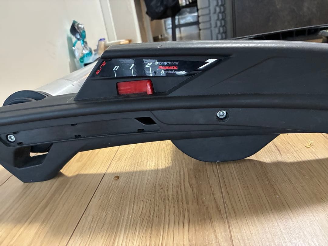 【ELITE エリート】ARION MAG AL13 3本ローラー 負荷付き