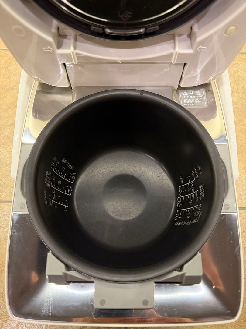 【最上位モデル】象印 炎舞炊き NW-KA10 圧力IH炊飯器 5.5合 白高級