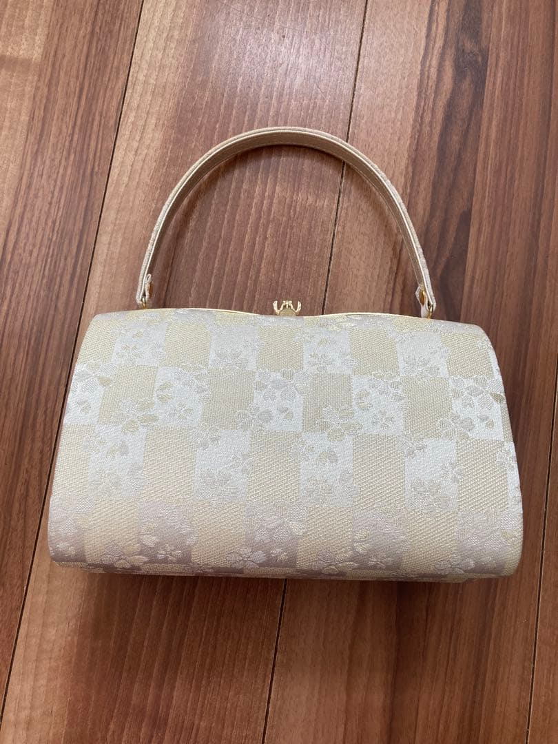 【超美品】【早い者勝ち】和装用バッグと草履セット アイボリー