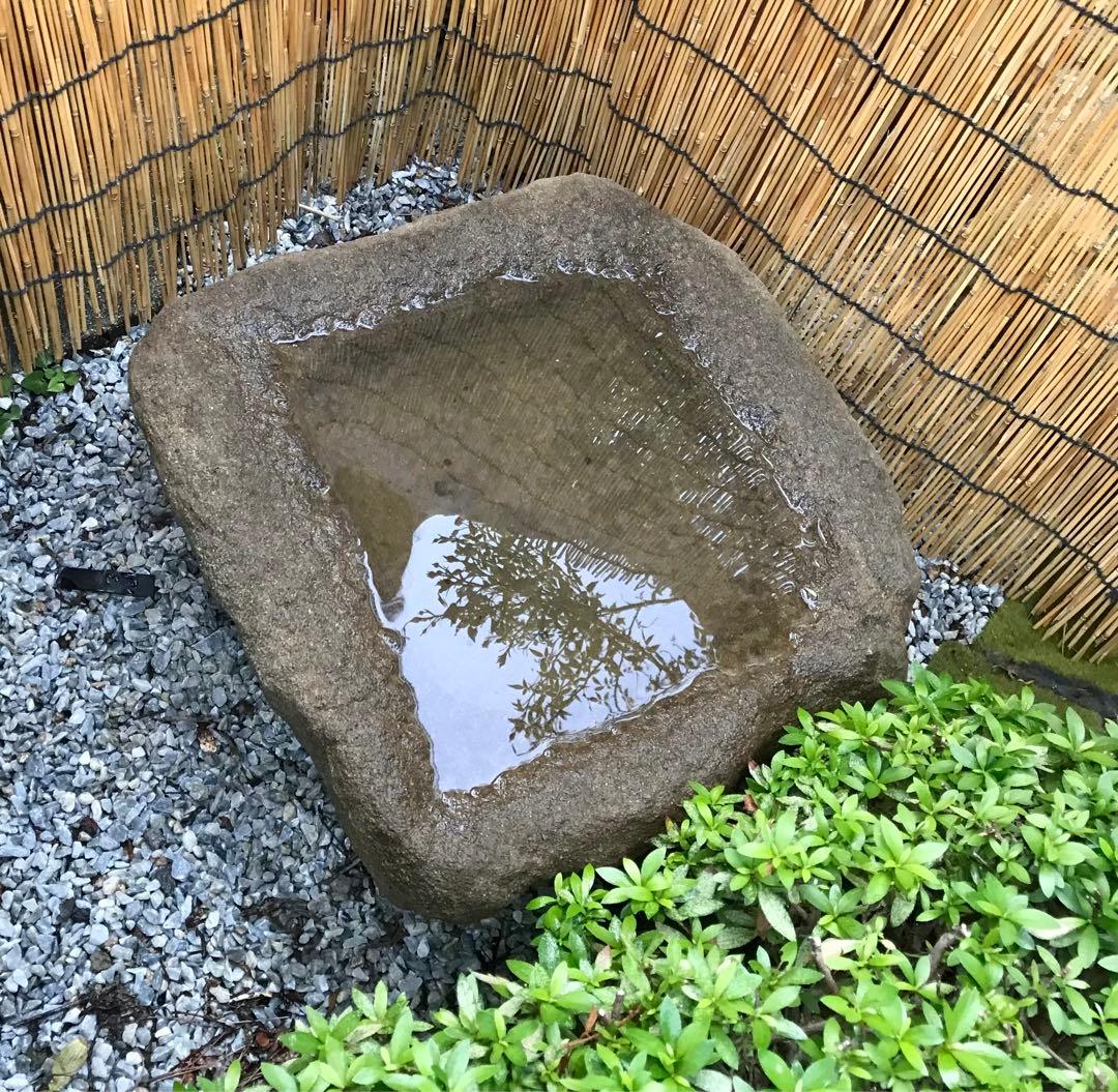 【天然石・水鉢・石鉢・手水鉢・蹲】自然石苔玉水石庭園造園庭石バードバスオブジェ