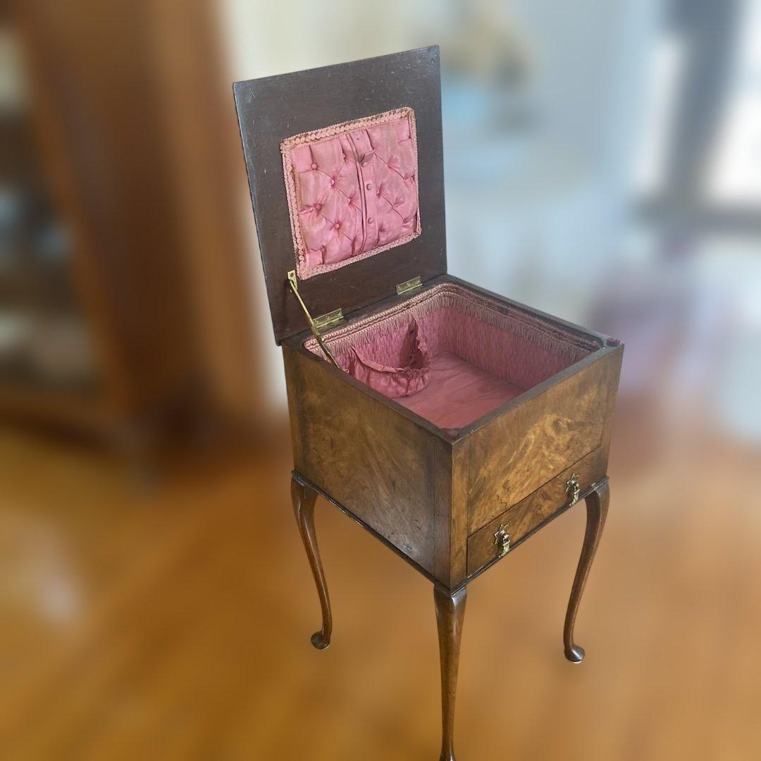 アンティークソーイングボックス小ぶり