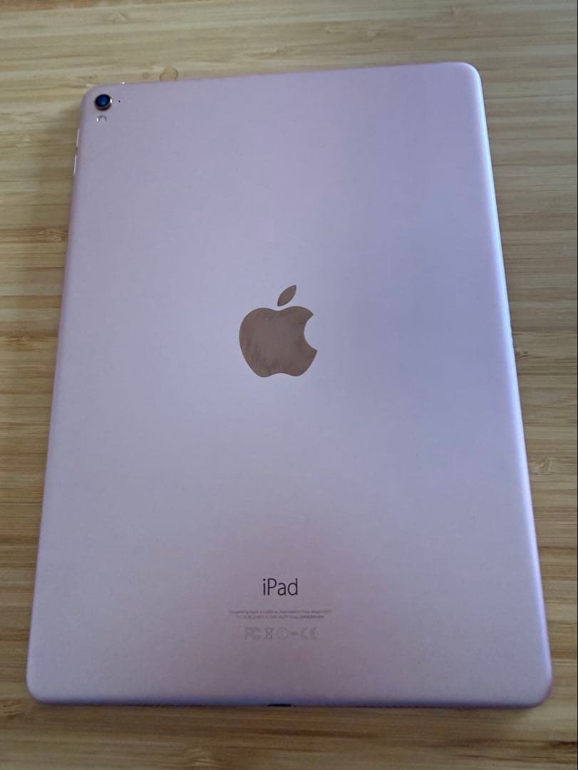 iPad Pro 9.7インチ 32GB WiFi （動作確認済）　A1673