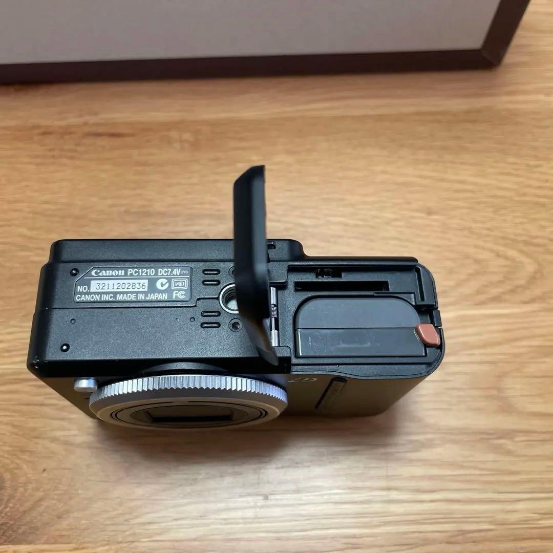 Canon G7 コンパクトデジタルカメラ 本体と充電器