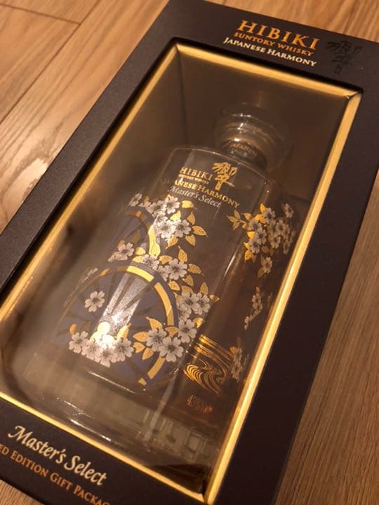 [再掲][海外限定]響 Master's Select 意匠ボトル
