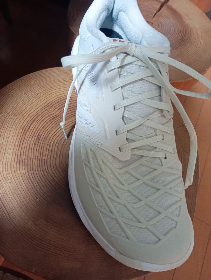 YONEX バドミントンシューズ ホワイト28㌢