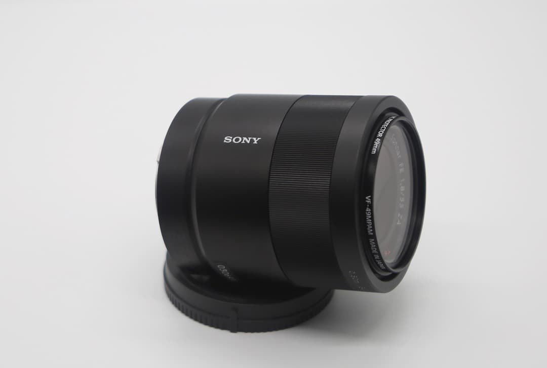 【美品】SONY SEL55F18Z 単焦点レンズ 純正フィルター付属