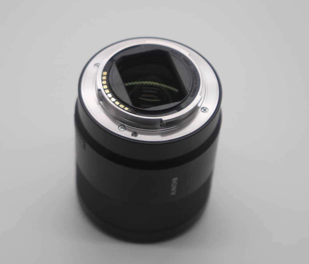 【美品】SONY SEL55F18Z 単焦点レンズ 純正フィルター付属