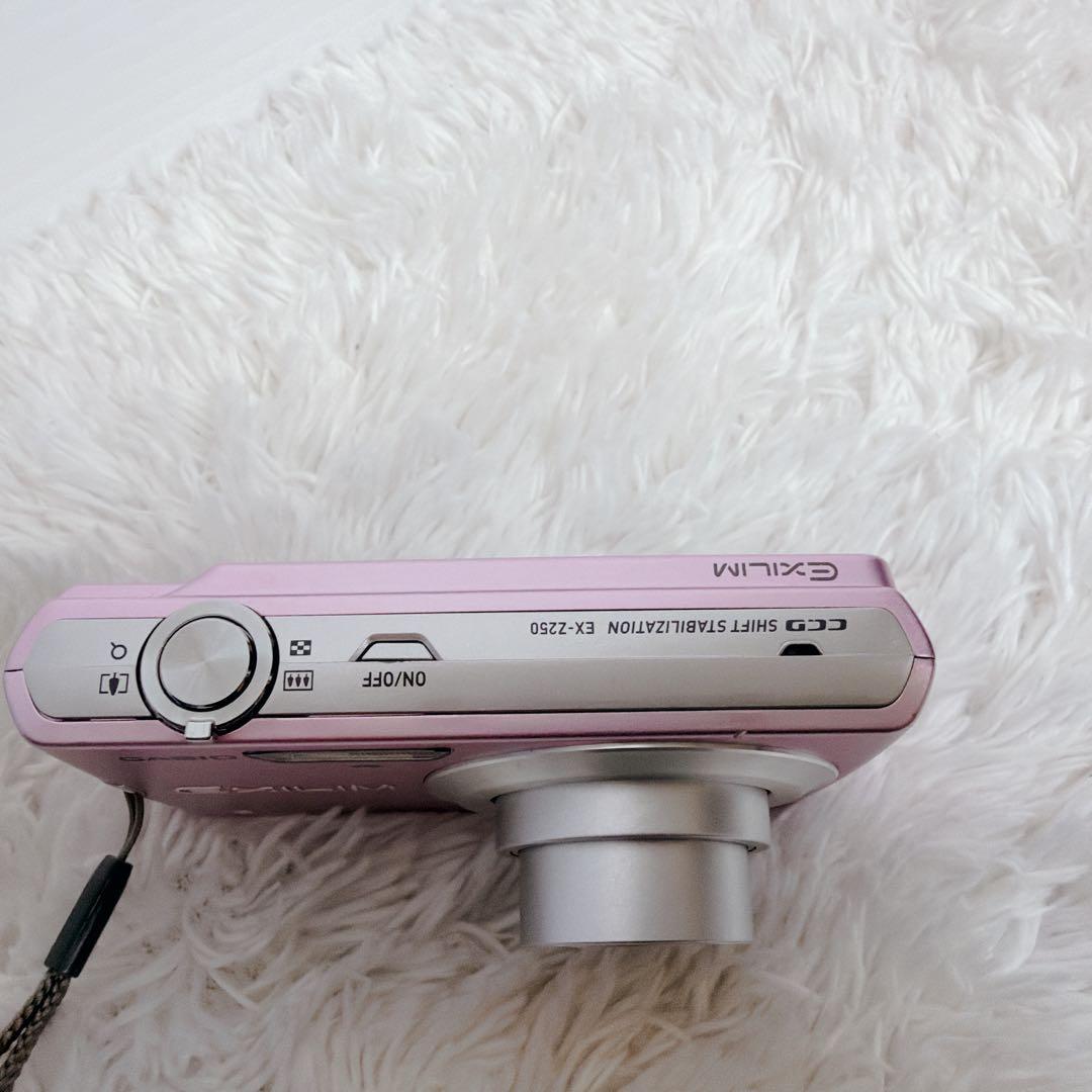 CASIO EXILIM EX-Z250 ピンク エクシリム　コンデジ　デジカメ