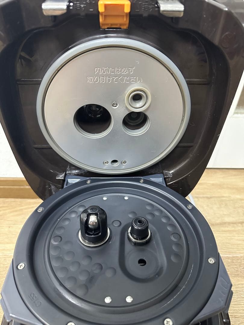 象印 NP-BV10KS 圧力IH 5.5合炊き炊飯器 2020年製