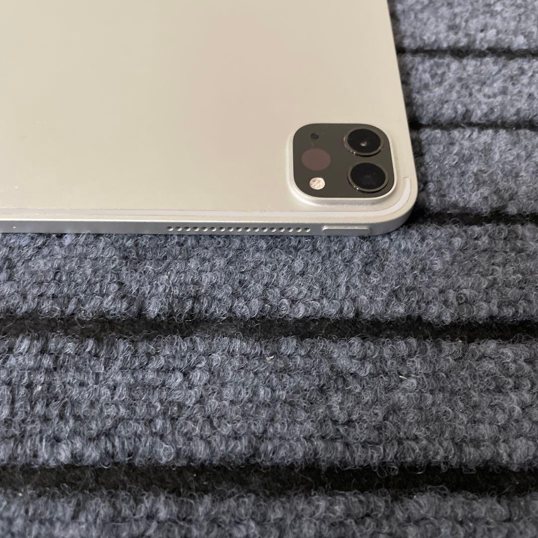 147 iPad Pro 12.9 4世代 256GB Wi-Fi シルバー
