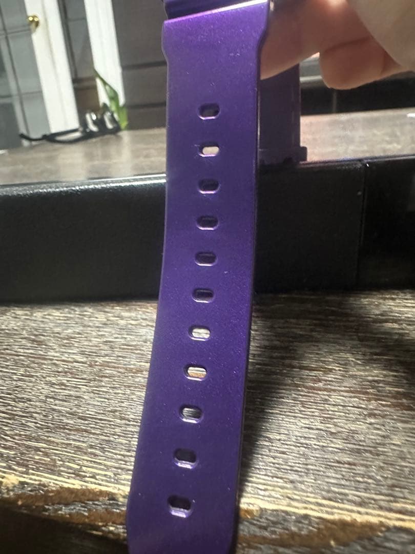 【電池交換済み】G-SHOCK DW6900CC クレイジーカラー 紫 美品