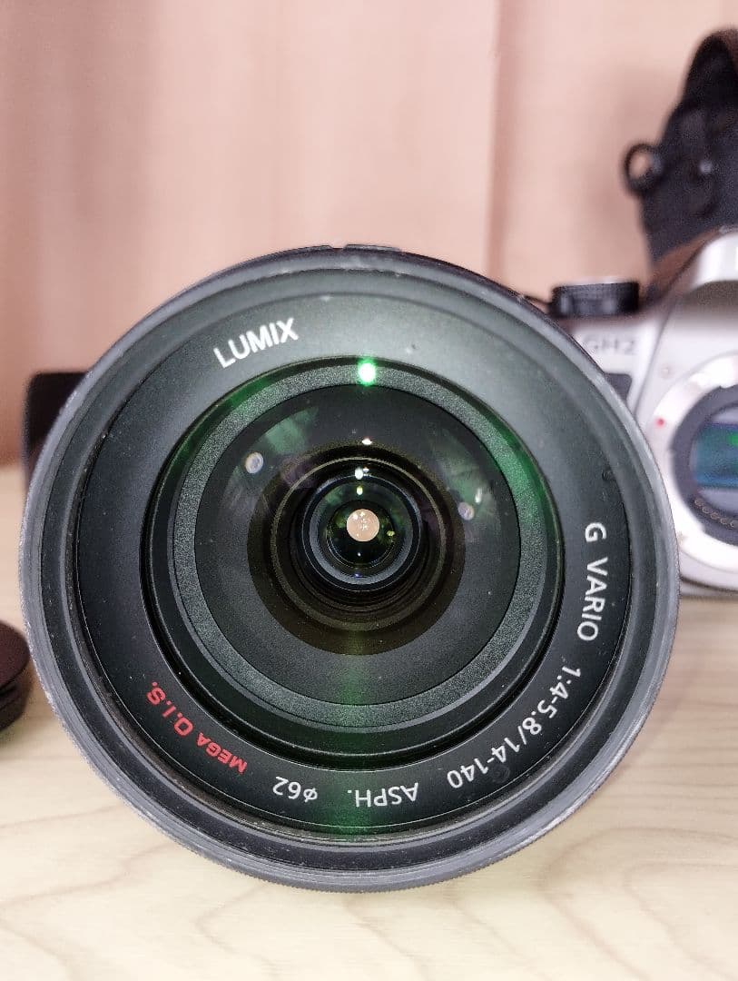 美品　一眼レフ LUMIX Panasonic DMC−GH2 セット