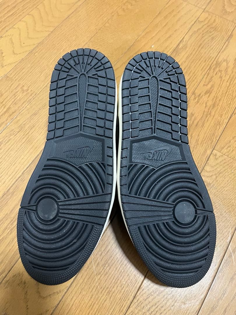 新品　ナイキ　エアジョーダン1レトロLOW OG パリサンジェルマン　27㎝