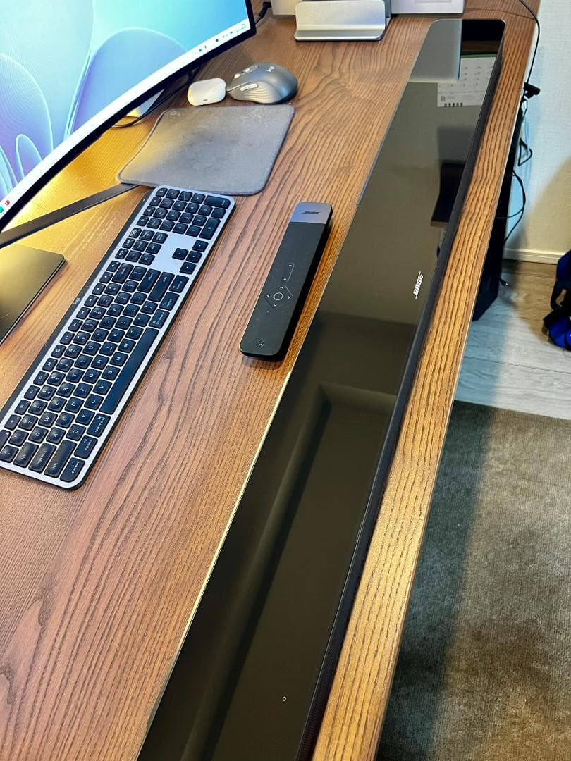 【美品】BOSE SOUNDBAR 700 （ユニバーサルリモコン付き）