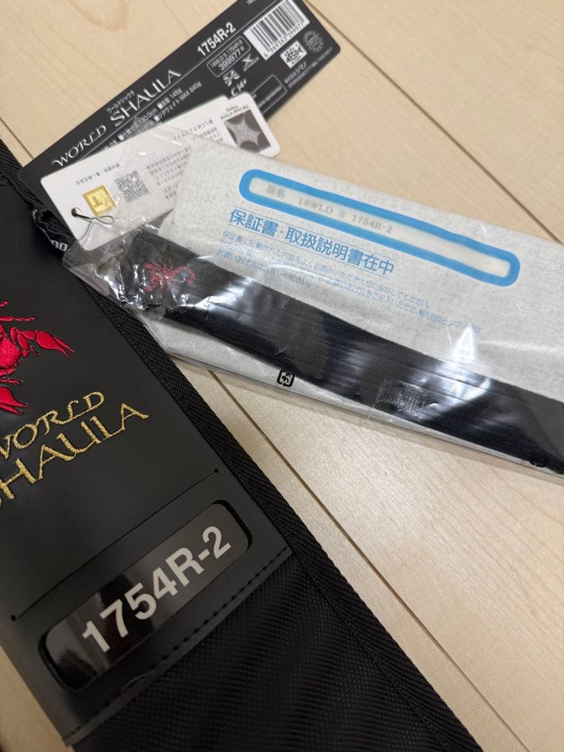 18ワールドシャウラ 1754R-2 スーパーレッド