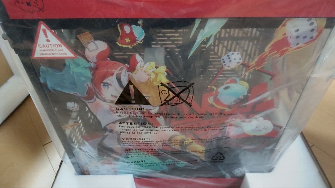 ハコス・ベールズ　HYTE Y60 HAKOS BAELZ EDITION