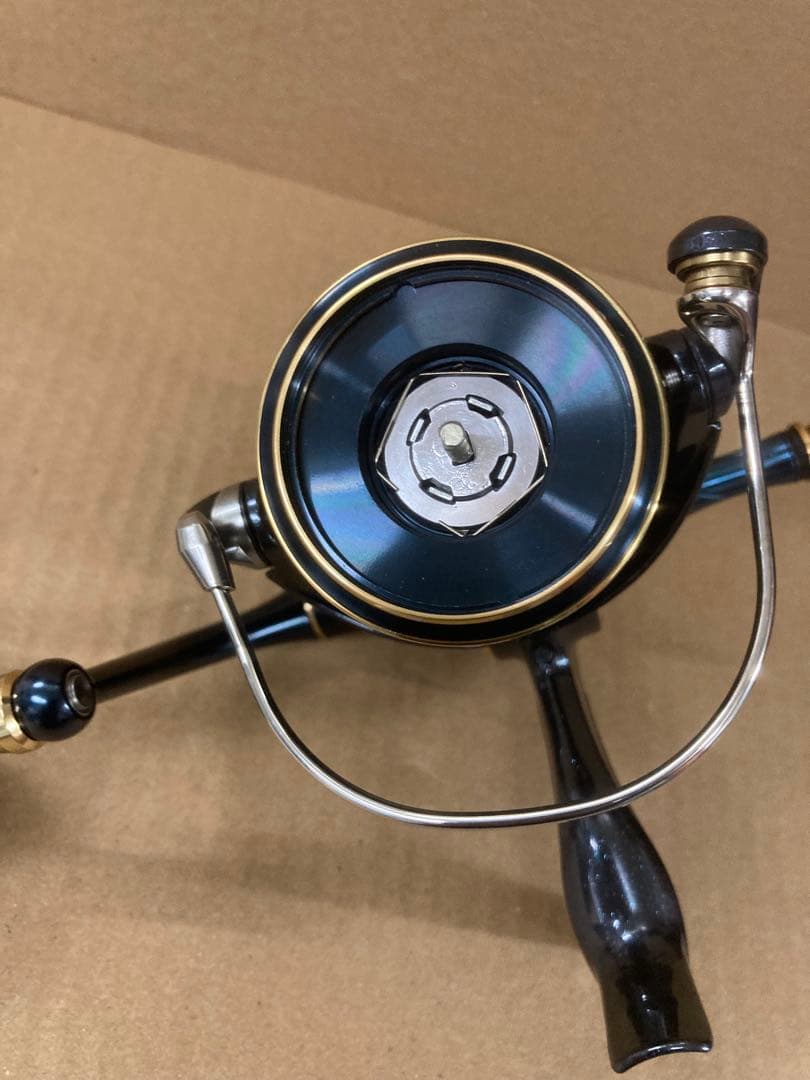 割引中！ステッカー屋さん 専用　23ソルティガ4000H 美品