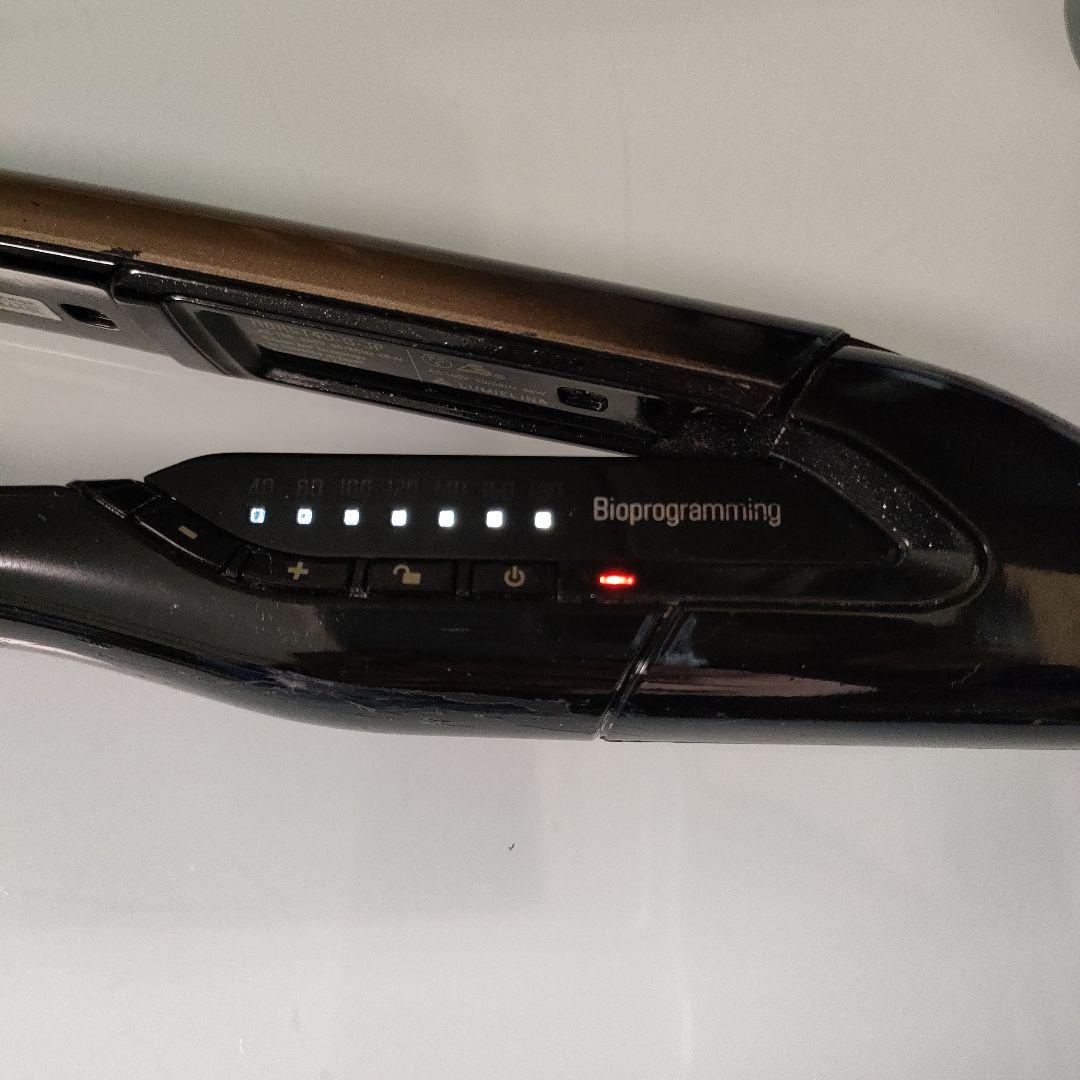 専用。動作確認済み　ヘアビューロン　4d ストレートアイロン