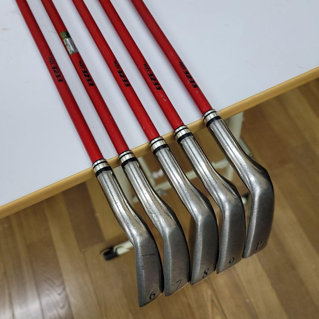 M*u様 ゼクシオ8 アイアンセット 5本 カーボン Rフレックス