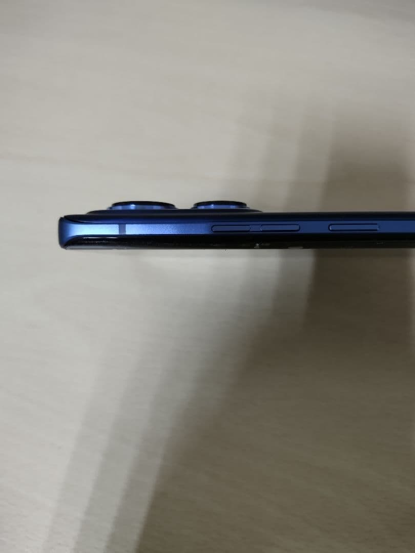 【値下げしました♪】Motorola edge40本体、ケース、保護フィルム