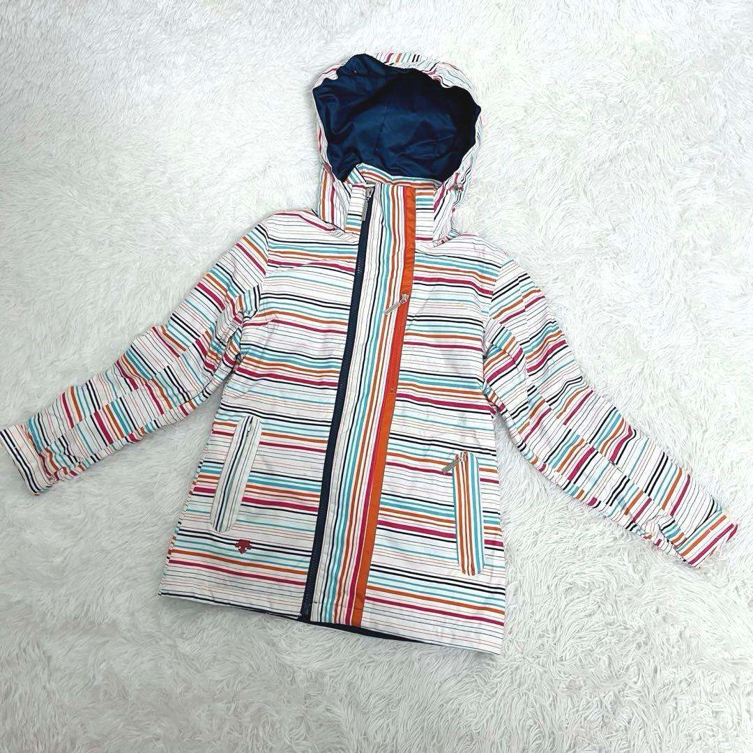 美品 DESCENTE レディース スノーウェア 上下 L スノボ スキー