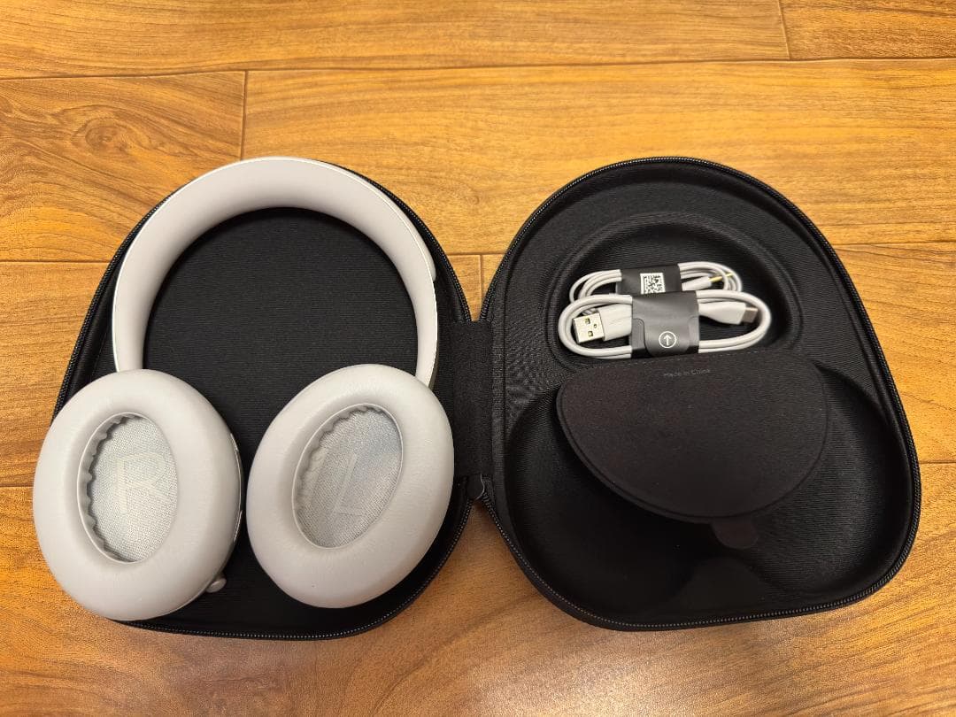 ヘッドホン Bose Noise Cancelling Headphones 700