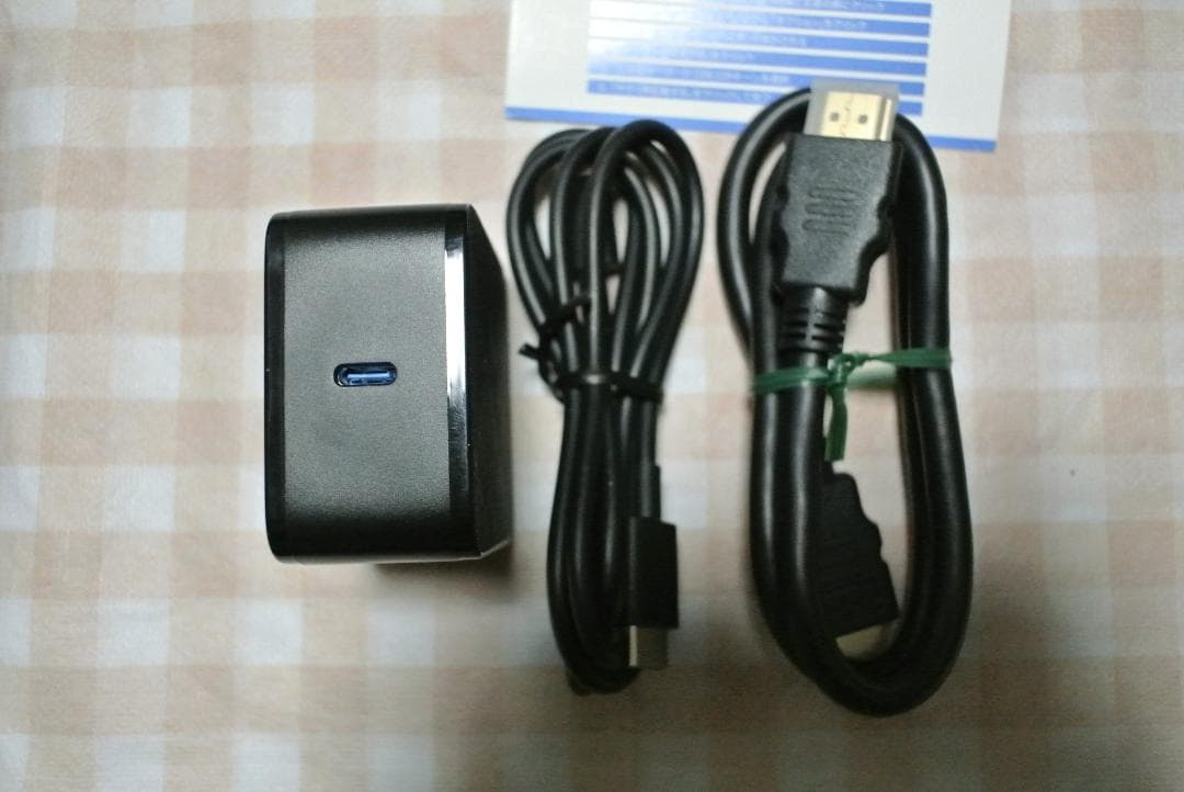 ミニPC Minisforum UM560 RYZEN5 5625U/8G/256GB