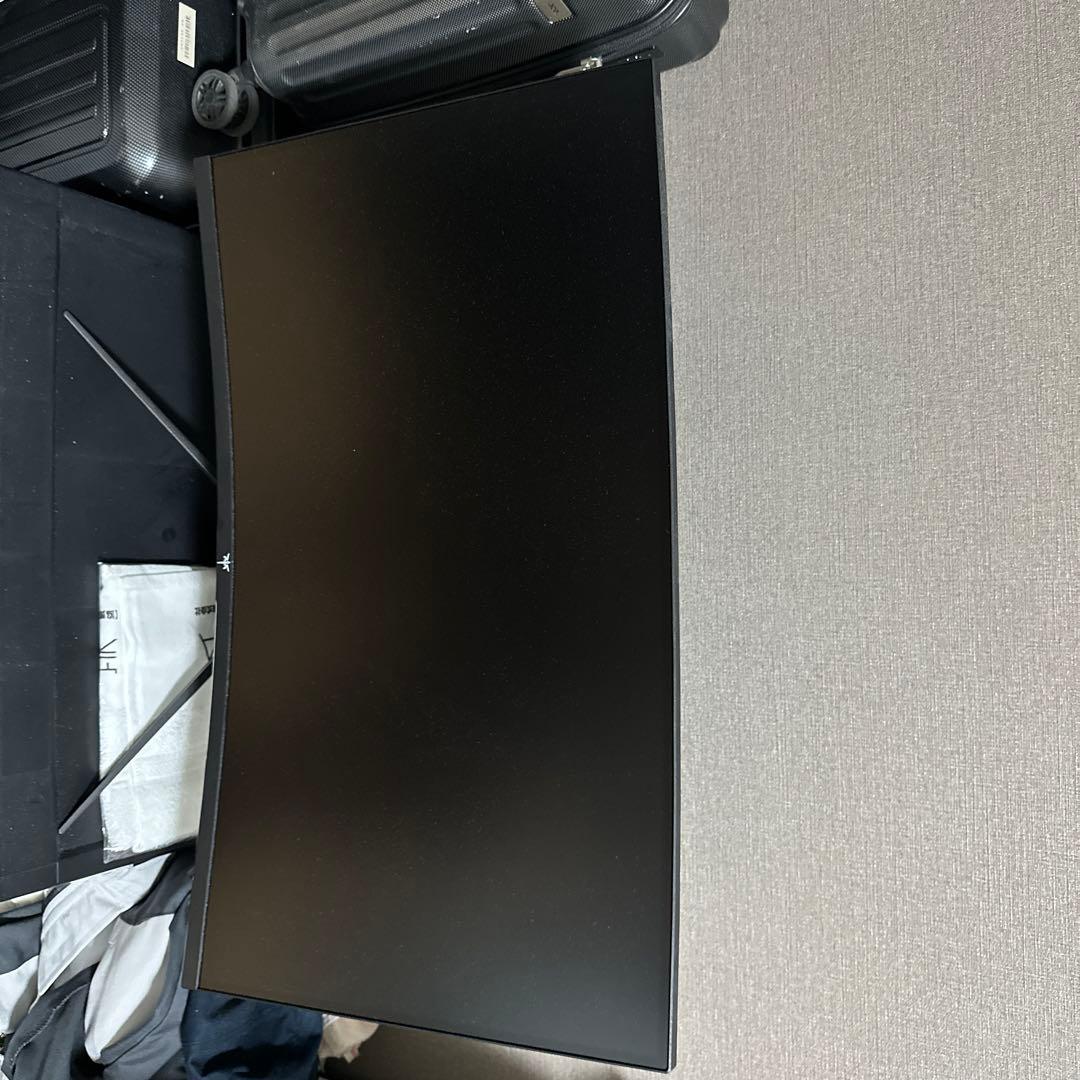 KTC 27インチ 曲面モニター WQHD 180Hz
