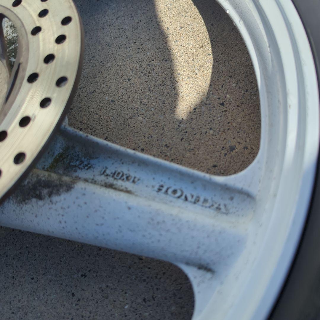 HONDA NS50F フロントホイール