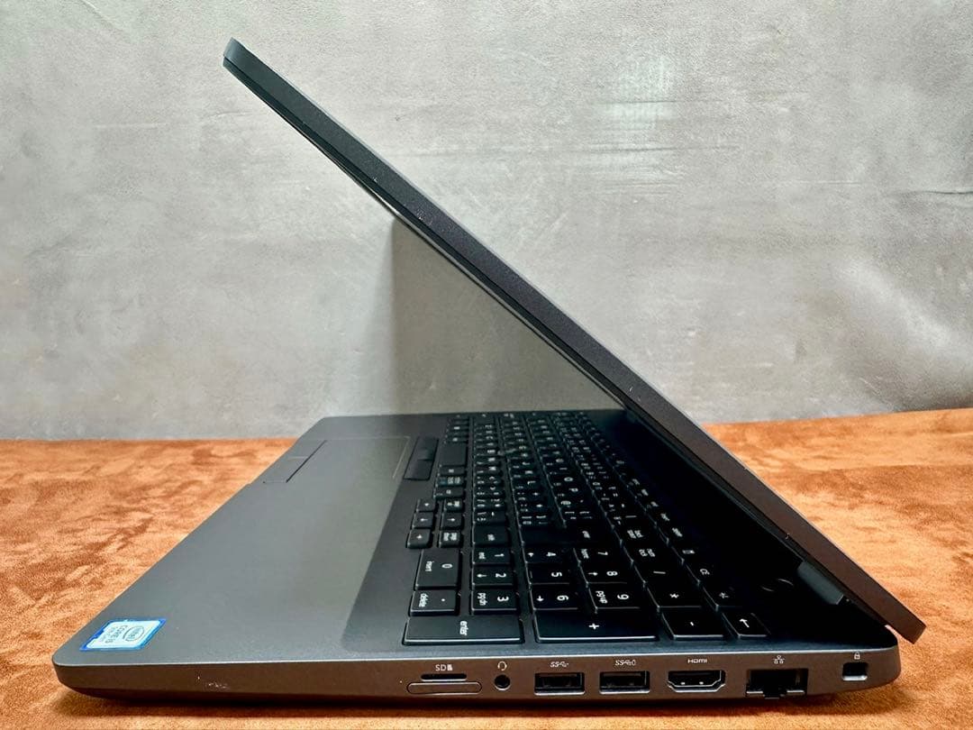 Windowsノート本体 DELL Latitude5501 i5-9300H 8GB |1182