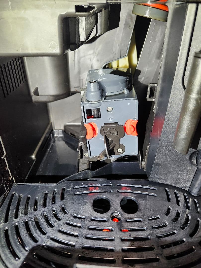 デロンギ マグニフィカ DeLonghi MAGNIFICA ESAM1000S