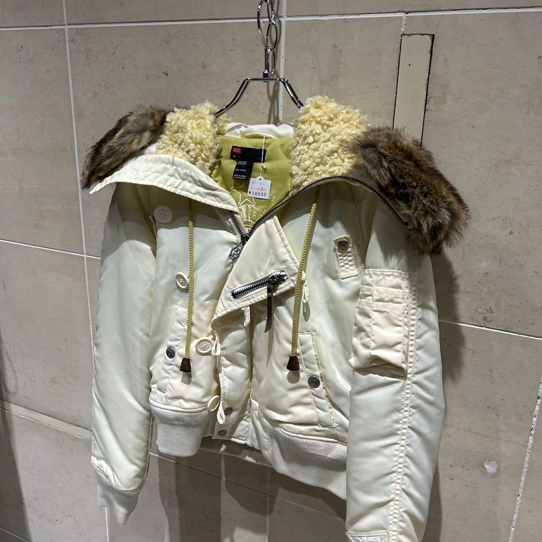 ディーゼル　diesel n-2b 激レアデザイン　ホワイト　アーカイブ