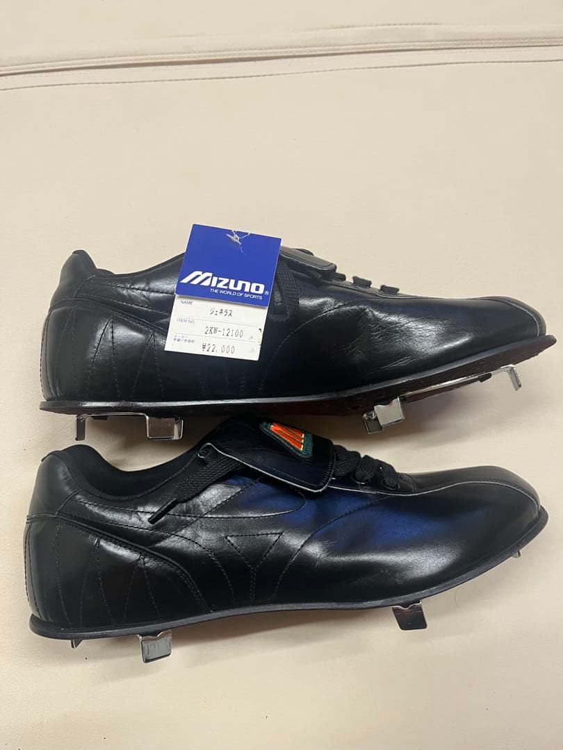 【コレクション整理】Mizuno 赤ビュー野球スパイク経年劣化あり27.5㎝