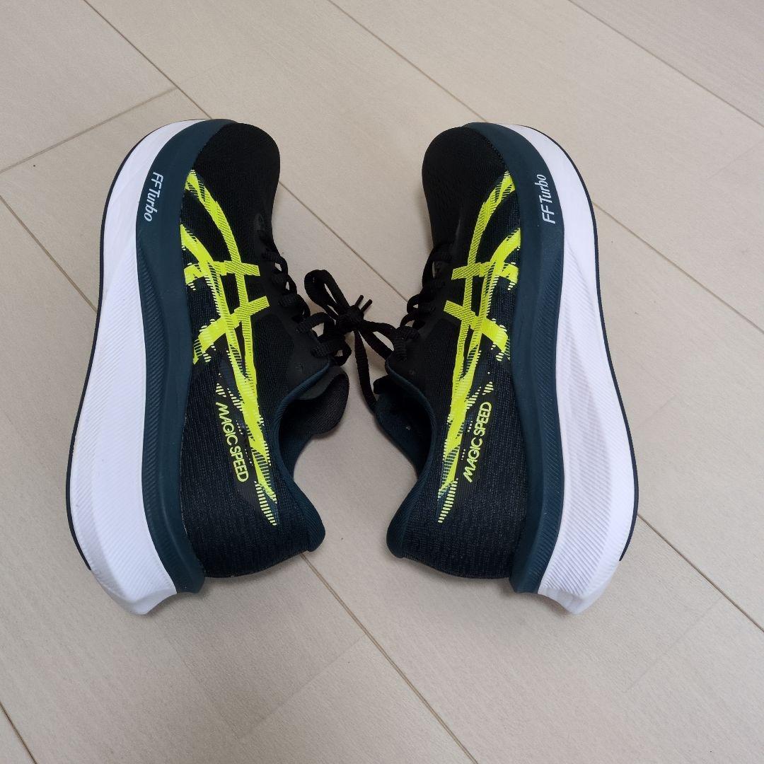 ASICS MAGIC SPEED 4 27.0cm ブラック/イエロー
