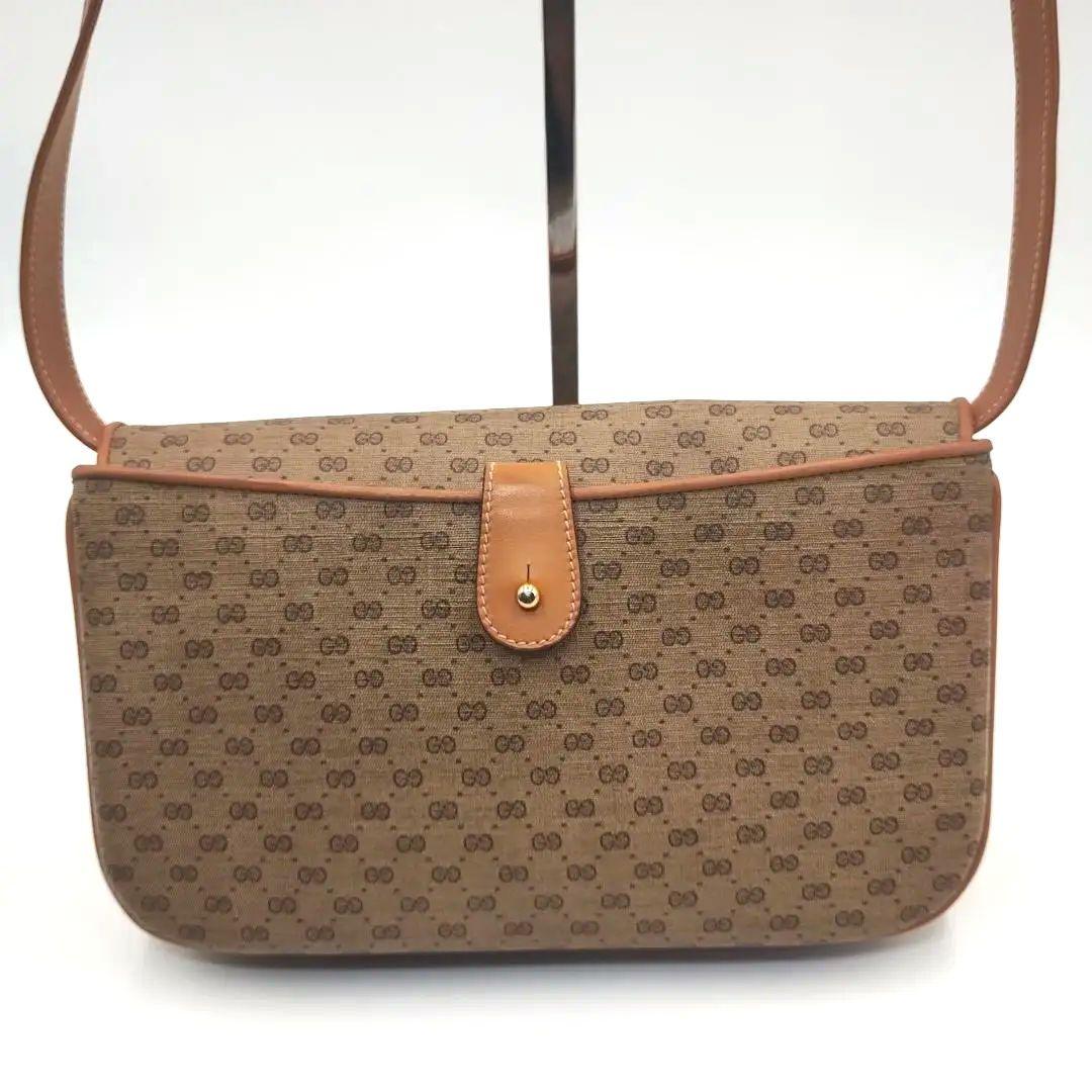 GUCCI グッチ　オールドグッチ　ショルダーバッグ　マイクロGG