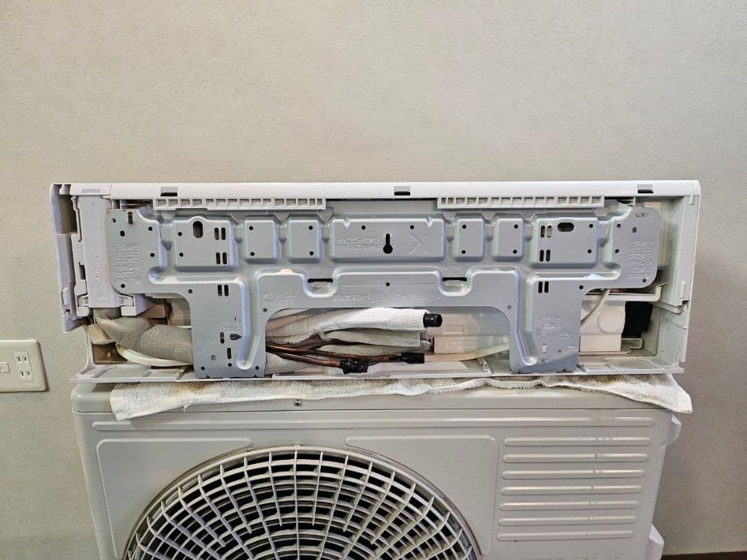 1395 日立【RAS-W40L2 (W)】 2021年 14畳　エアコン 中古