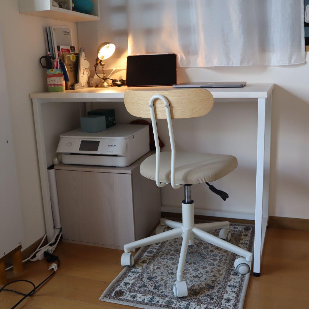デスクチェア　昇降式　回転式　アイボリー×ウッド
