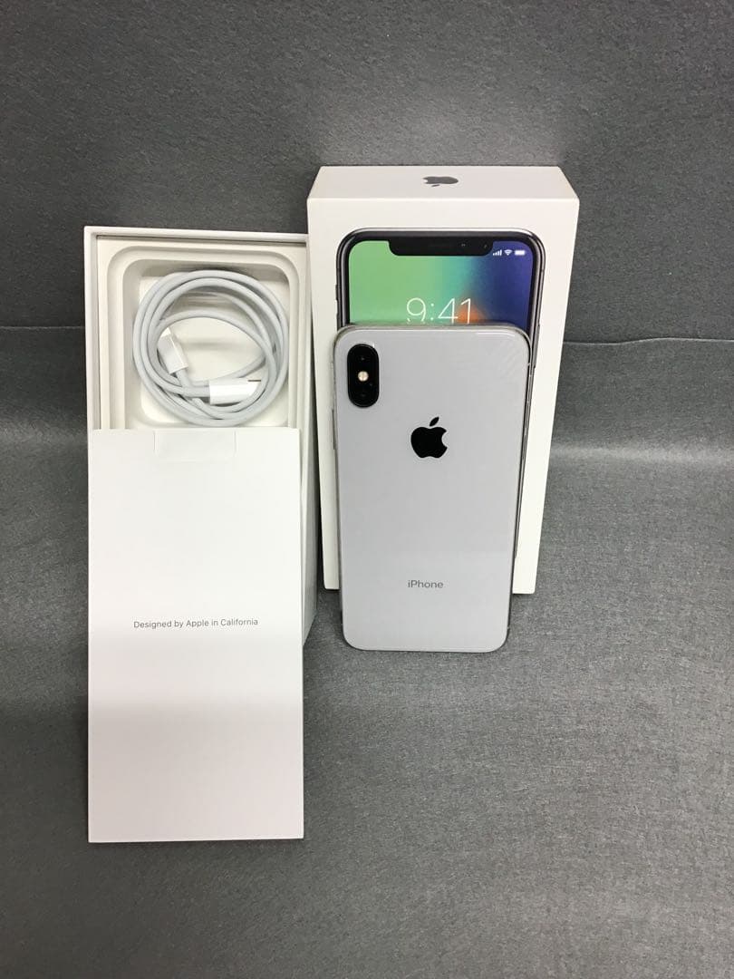 美品 国内版 SIMフリーiPhoneX　64GB シルバー色