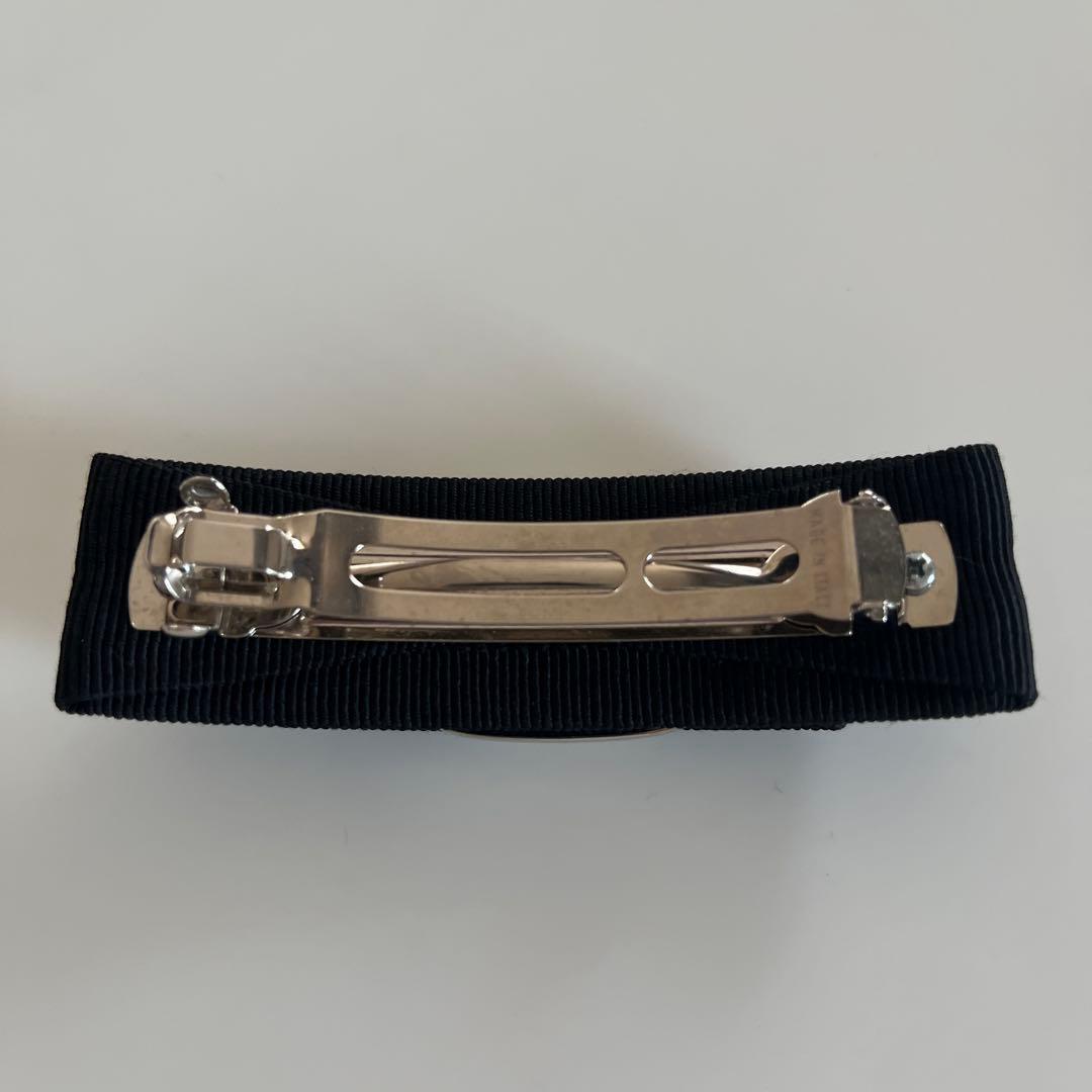 Salvatore Ferragamo 黒リボンヘアクリップ
