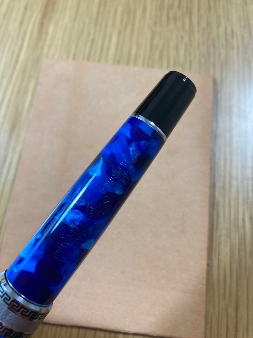 アウロラ 万年筆 青 14K金 Mニブ