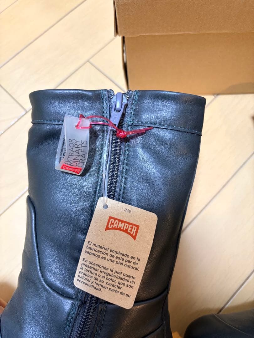 新品未使用カンペールペロータス アルパイン（Pelotas Alpine