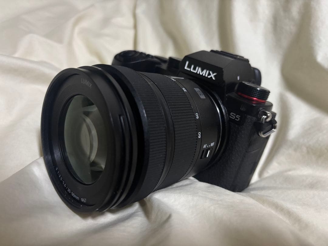デジタルカメラ LUMIX DC-S5K